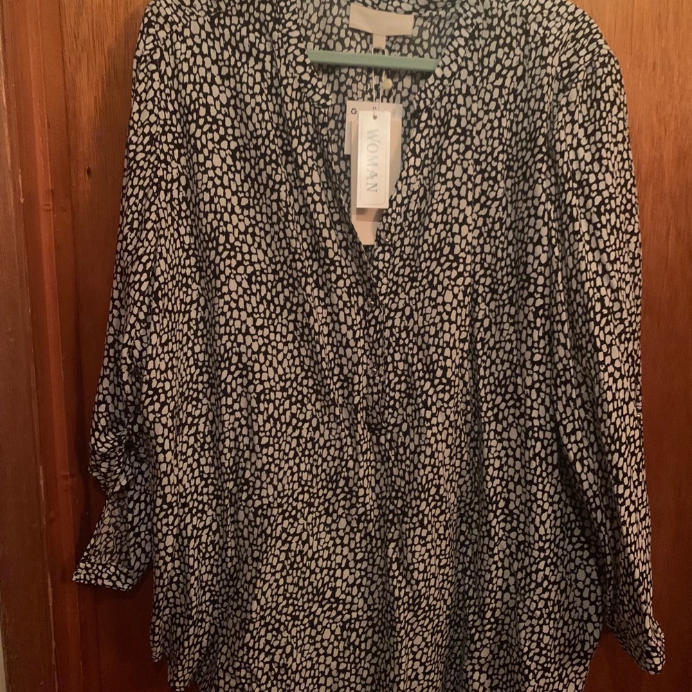 Grand & Greene button blouse w/ sleeve tabs